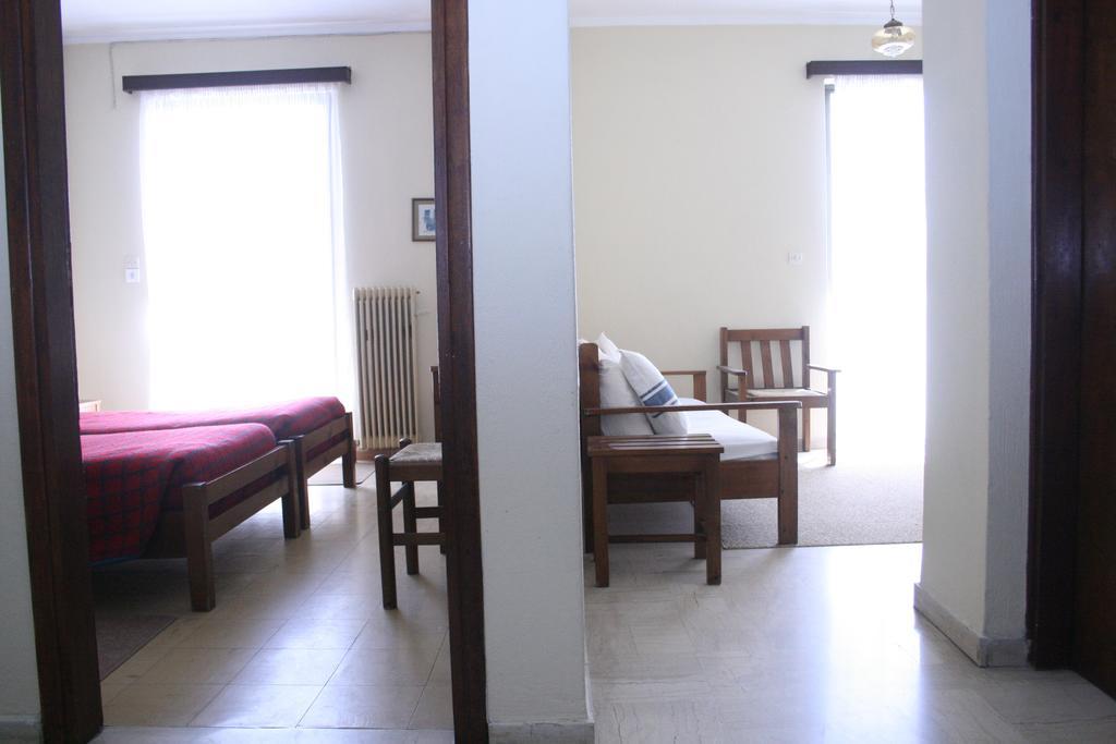 Aparthotel Iliahtides Amarynthos Zimmer foto